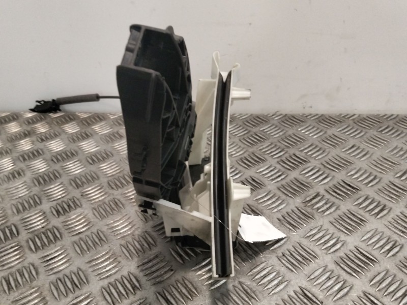 Recambio de cerradura puerta trasera derecha para ford puma (j2k, cf7) 1.0 ecoboost referencia OEM IAM 4730418903  