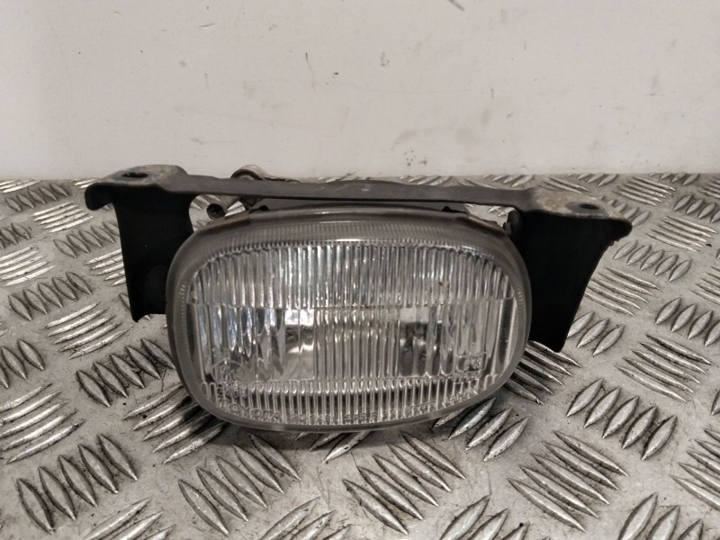 Recambio de faro antiniebla izquierdo para toyota celica coupé (_t20_) 1.8 i 16v (at200/st) referencia OEM IAM   