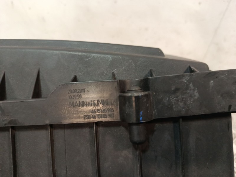 Recambio de carcasa filtro aire para seat altea xl (5p5, 5p8) 1.6 tdi referencia OEM IAM ZSB4615135987 4615185985 