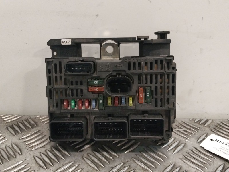Recambio de caja reles / fusibles para citroën c4 i (lc_) 1.6 hdi referencia OEM IAM 9661682980  