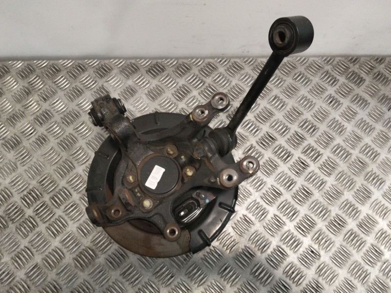 Recambio de mangueta delantera derecha para hyundai ix35 1.7 crdi cat referencia OEM IAM 517162S520  