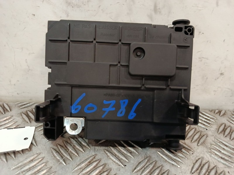 Recambio de caja reles / fusibles para citroën c4 ii (nc_) 1.6 hdi 115 referencia OEM IAM 9807428080  