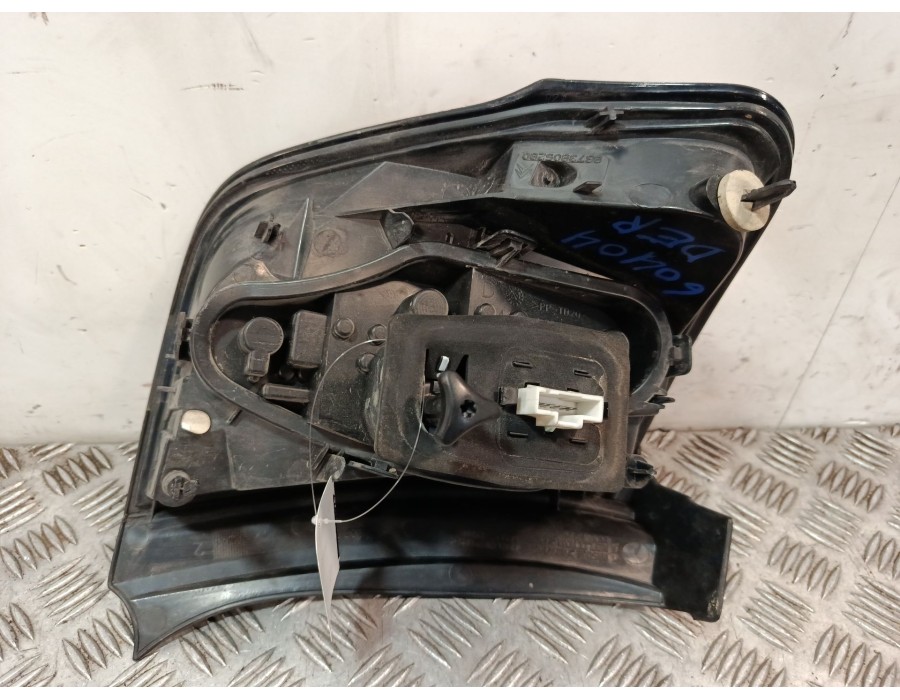 Recambio de piloto trasero derecho para citroën c3 ii (sc_) 1.4 hdi 70 (sc8hzc, sc8hr0, sc8hp4) referencia OEM IAM 6351KQ 967380