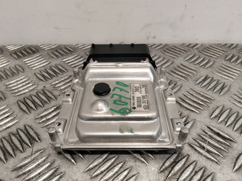 Recambio de centralita motor uce para kia rio iii (ub) 1.2 cvvt referencia OEM IAM 3911703002  