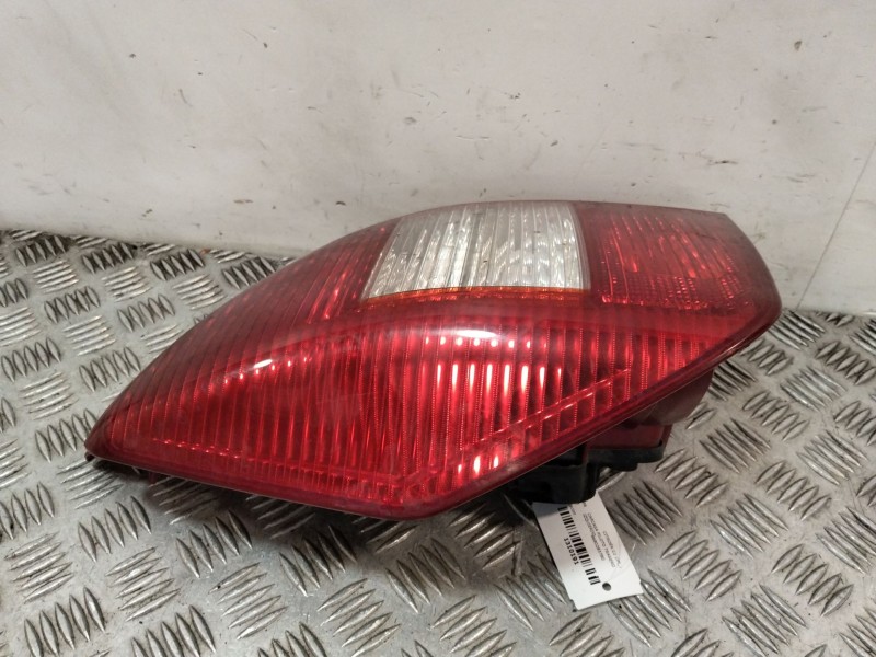 Recambio de piloto trasero izquierdo para citroën c2 (jm_) 1.4 referencia OEM IAM 9680283780  