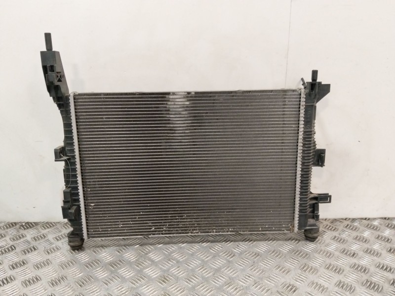 Recambio de radiador agua para ford focus iii 1.0 ecoboost referencia OEM IAM CV618005VC  