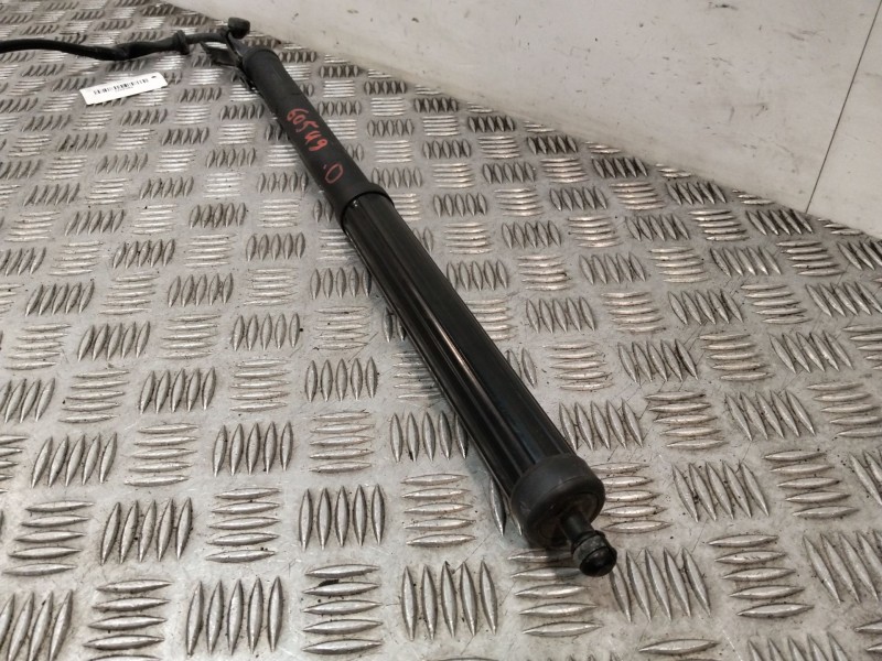 Recambio de amortiguadores maletero / porton para toyota rav 4 v (_a5_, _h5_) 2.0 (mxaa52) referencia OEM IAM 6891042060  