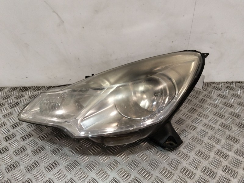 Recambio de faro izquierdo para citroën c3 ii (sc_) 1.4 hdi 70 (sc8hzc, sc8hr0, sc8hp4) referencia OEM IAM 1606930180  
