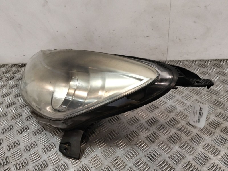 Recambio de faro izquierdo para citroën c3 ii (sc_) 1.4 hdi 70 (sc8hzc, sc8hr0, sc8hp4) referencia OEM IAM 1606930180  