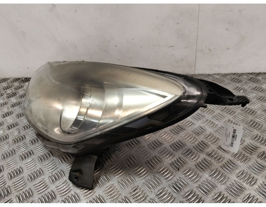 Recambio de faro izquierdo para citroën c3 ii (sc_) 1.4 hdi 70 (sc8hzc, sc8hr0, sc8hp4) referencia OEM IAM 1606930180  