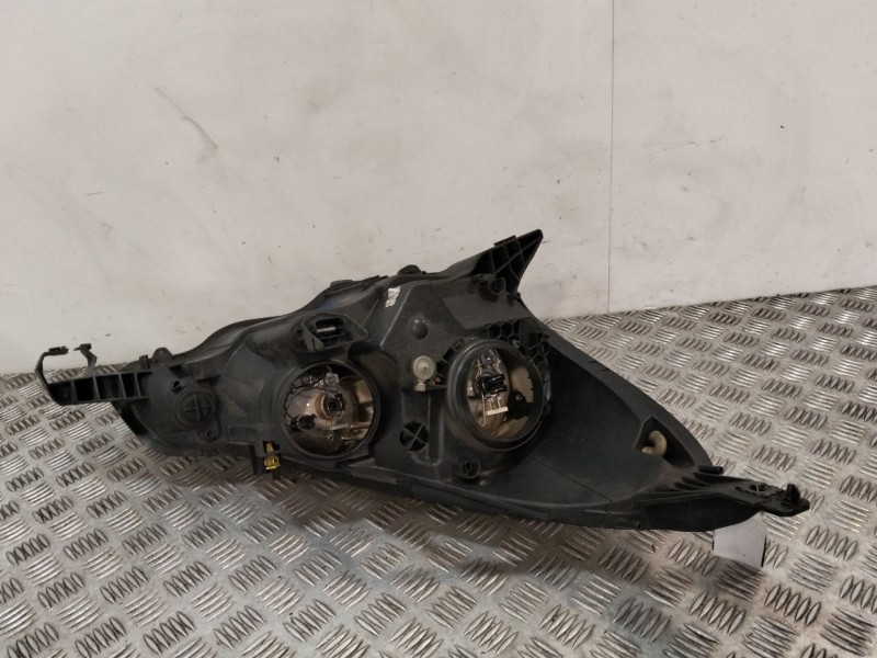 Recambio de faro izquierdo para citroën c3 ii (sc_) 1.4 hdi 70 (sc8hzc, sc8hr0, sc8hp4) referencia OEM IAM 1606930180  