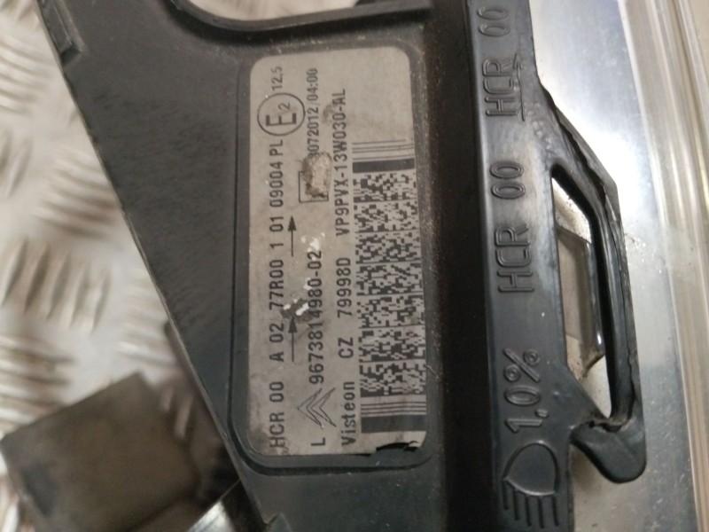 Recambio de faro izquierdo para citroën c3 ii (sc_) 1.4 hdi 70 (sc8hzc, sc8hr0, sc8hp4) referencia OEM IAM 1606930180  