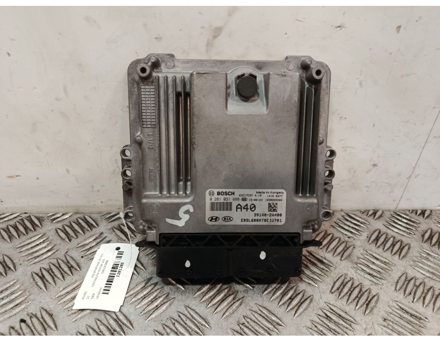 Recambio de centralita motor uce para kia sportage iii (sl) 1.7 crdi referencia OEM IAM 0281031888 391402A400 