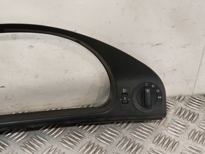 Recambio de carcasa cuadro instrumentos para bmw serie 5 berlina (e39) 523i referencia OEM IAM 8159735  