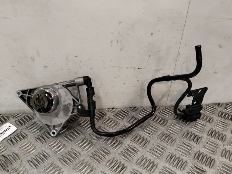 Recambio de depresor freno / bomba vacio para hyundai h350 furgoneta 2.5 crdi referencia OEM IAM 288104A600  