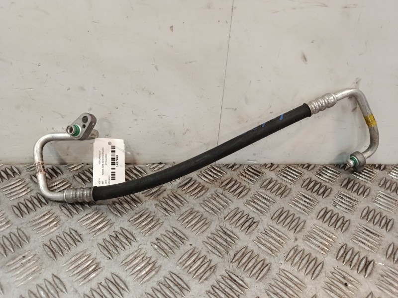 Recambio de tubos aire acondicionado para kia carens iv 1.7 crdi referencia OEM IAM 97762A4500  