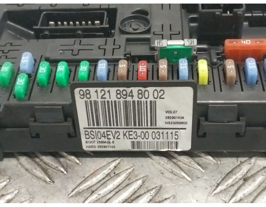 Recambio de caja reles / fusibles para citroën berlingo multispace (b9) 1.6 bluehdi 120 referencia OEM IAM 9807028780  