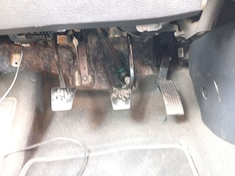 Recambio de pedal acelerador para kia rio iii (ub) 1.25 cvvt referencia OEM IAM 327001W000  