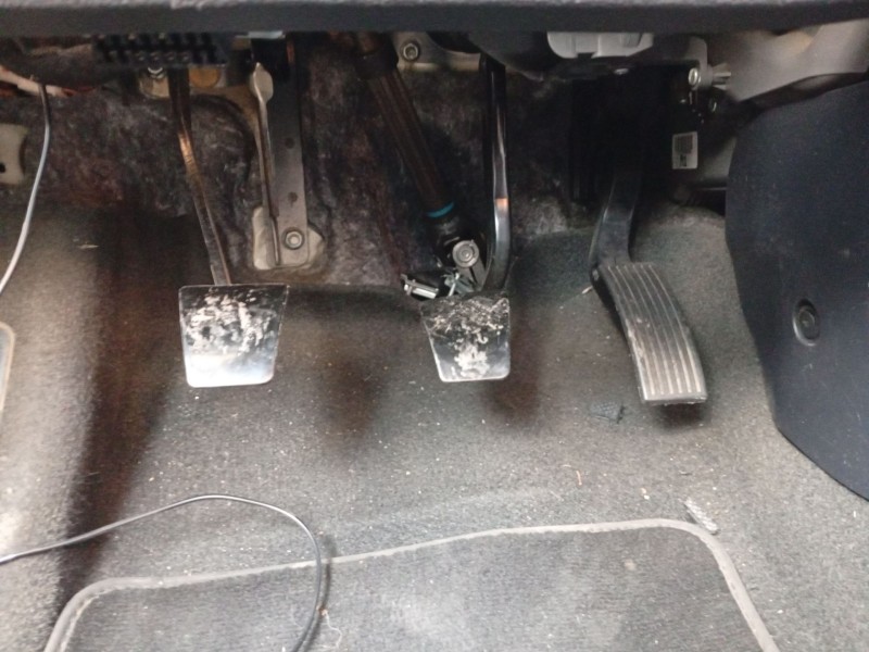 Recambio de pedal freno para kia rio iii (ub) 1.25 cvvt referencia OEM IAM 328001W050  