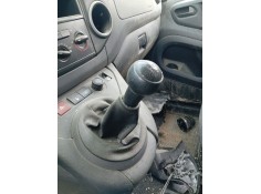 Recambio de palanca cambio para peugeot partner furgoneta/monovolumen 1.6 hdi 16v 4x4 referencia OEM IAM 2400KF  