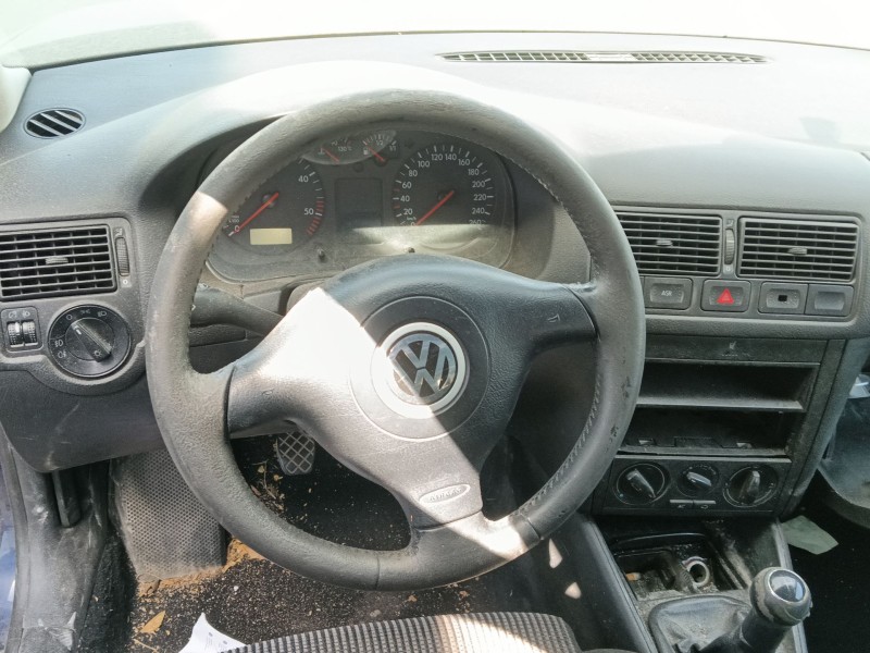 volkswagen golf iv (1j1) del año 2000