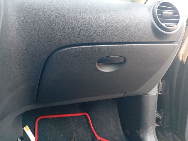 Recambio de guantera para seat leon (1p1) 1.9 tdi referencia OEM IAM 1P1857121A1MM  