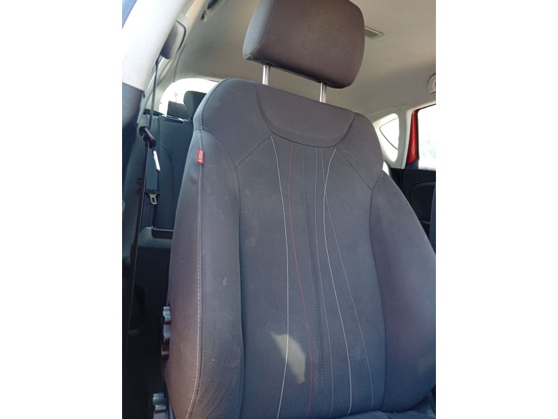 Recambio de cinturon seguridad delantero derecho para seat leon (1p1) 1.6 tdi referencia OEM IAM 1P0857706ARAA  