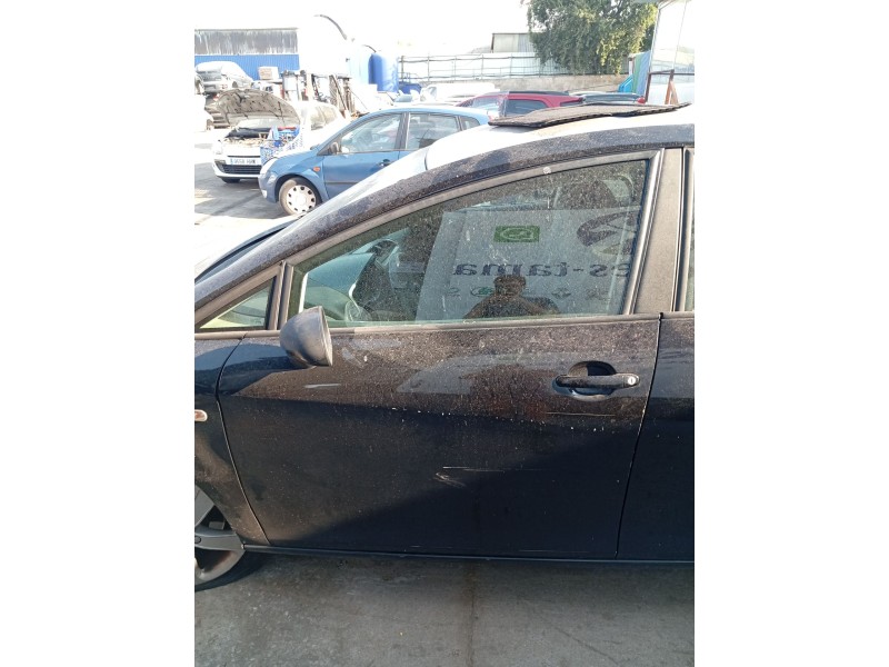 Recambio de puerta delantera izquierda para seat leon (1p1) 1.9 tdi referencia OEM IAM 1P0831055A  