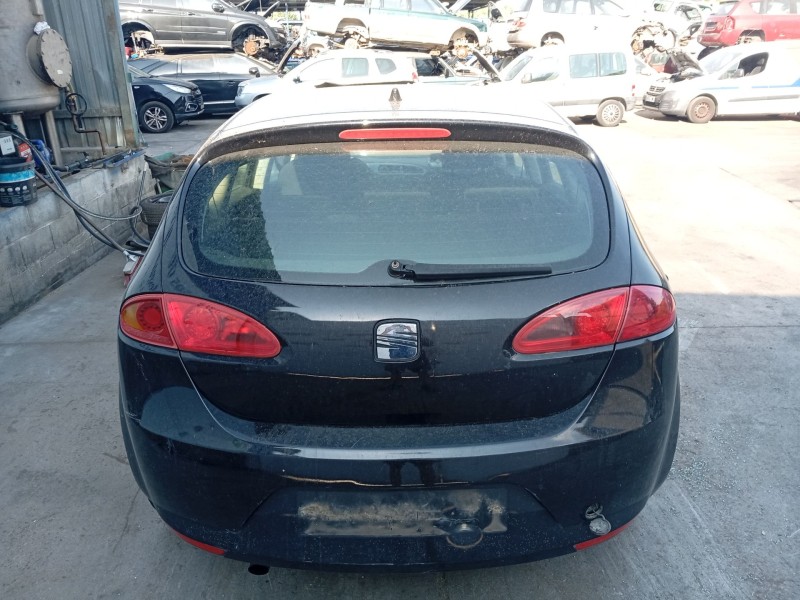 Recambio de porton trasero para seat leon (1p1) 1.9 tdi referencia OEM IAM 1P0827024  
