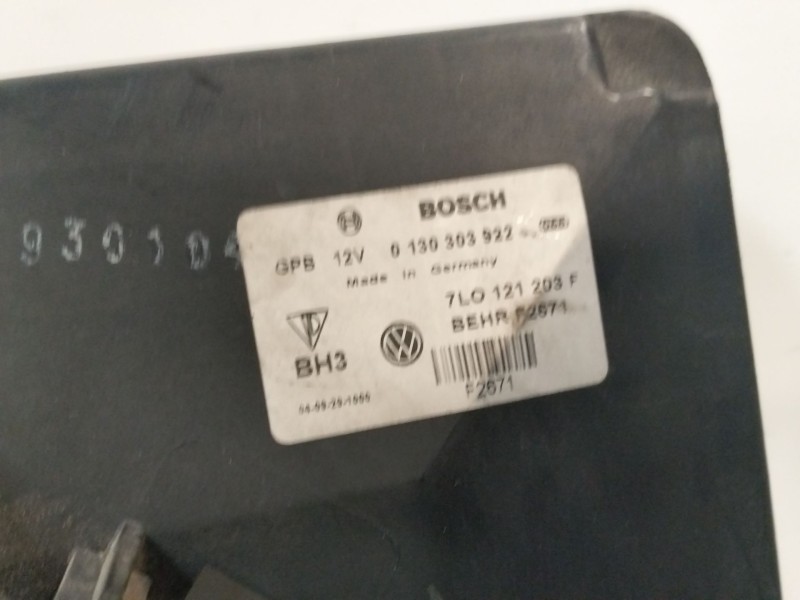 Recambio de electroventilador para volkswagen touareg (7la) referencia OEM IAM 7L0121207D  