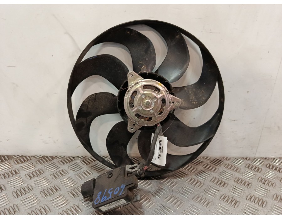 Recambio de electroventilador para ford transit connect v408 furgoneta/monovolumen 1.5 tdci referencia OEM IAM 940002907  