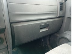 Recambio de guantera para dodge nitro 2.8 crd referencia OEM IAM 1GH491DBAA  