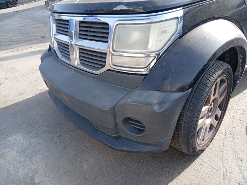 Recambio de paragolpes delantero para dodge nitro 2.8 crd referencia OEM IAM 1FU25CD7AA  