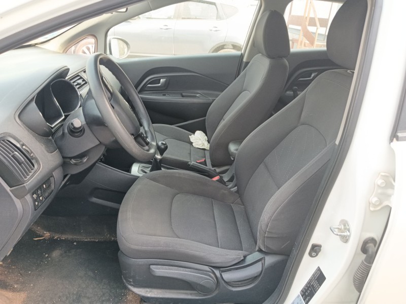 kia rio iii (ub) del año 2014