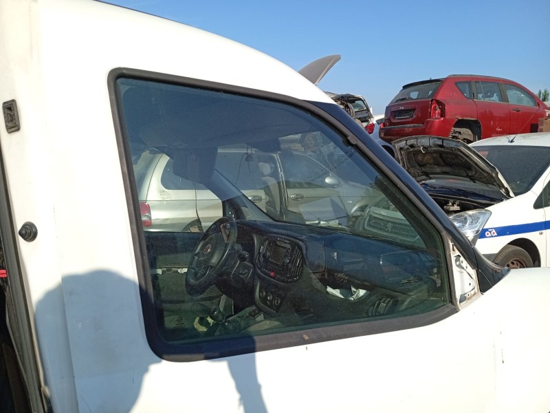 Recambio de luna delantera derecha para fiat doblo cargo (263_) 1.6 d multijet referencia OEM IAM 0000051893658  