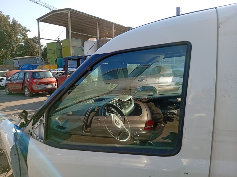 Recambio de luna delantera izquierda para fiat doblo cargo (263_) 1.6 d multijet referencia OEM IAM 0000051893659  