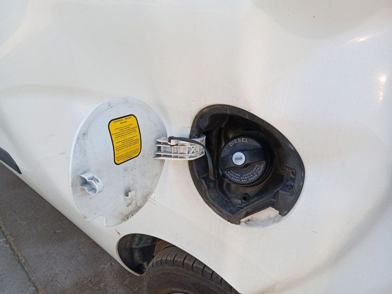 Recambio de deposito combustible para fiat doblo cargo (263_) 1.6 d multijet referencia OEM IAM 0000046813078  