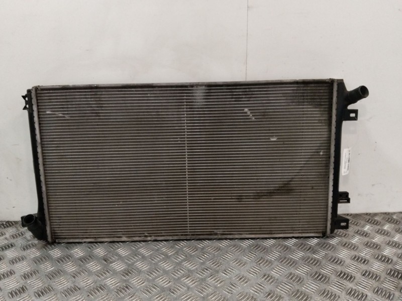 Recambio de radiador agua para renault master ii furgoneta (fd) 2.5 dci referencia OEM IAM 8200406699  
