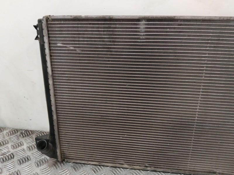 Recambio de radiador agua para renault master ii furgoneta (fd) 2.5 dci referencia OEM IAM 8200406699  