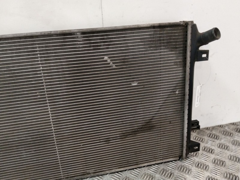 Recambio de radiador agua para renault master ii furgoneta (fd) 2.5 dci referencia OEM IAM 8200406699  