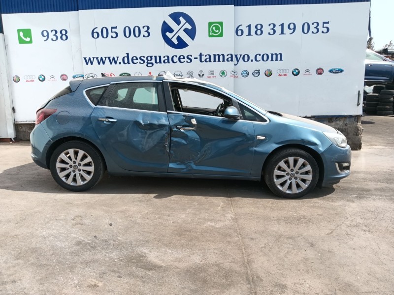 opel astra j (p10) del año 2013