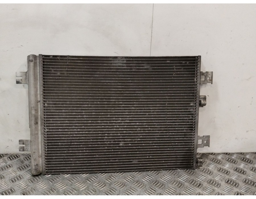Recambio de condensador / radiador aire acondicionado para dacia sandero (bs_) 1.2 16v referencia OEM IAM 8200741257  