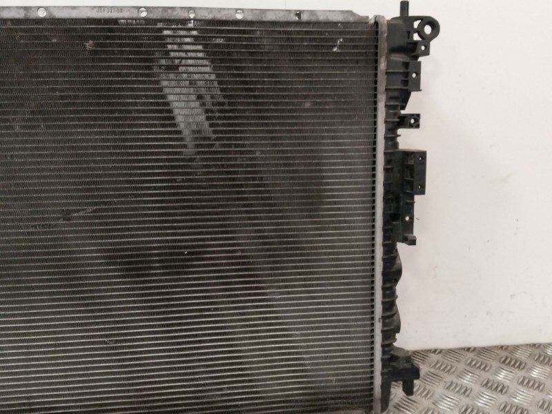 Recambio de radiador agua para ssangyong rodius i 2.7 xdi referencia OEM IAM 621778621779  