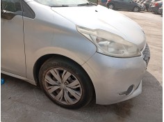 Recambio de amortiguador delantero derecho para peugeot 208 i (ca_, cc_) 1.4 hdi referencia OEM IAM 9804830880  