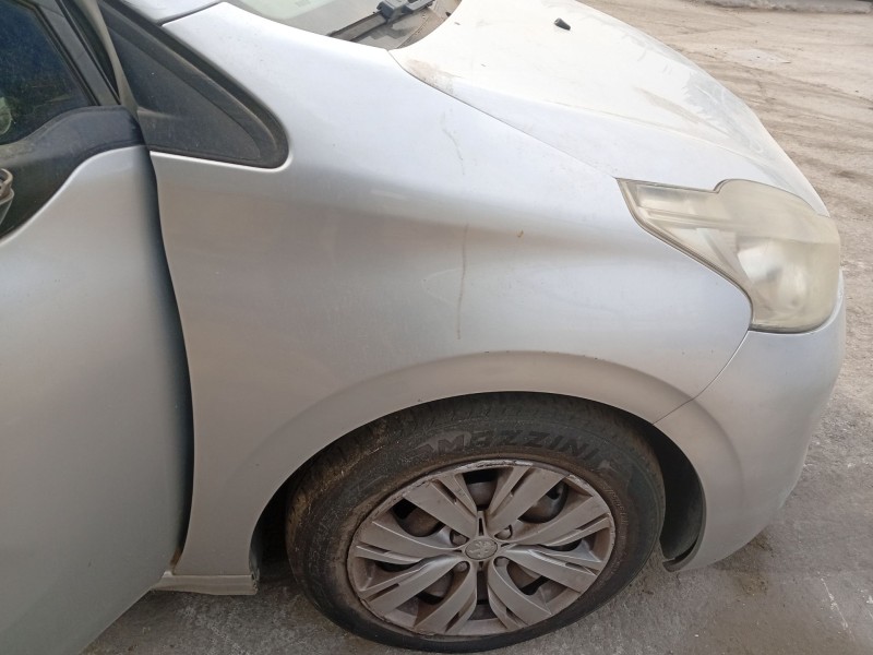Recambio de aleta delantera derecha para peugeot 208 i (ca_, cc_) 1.4 hdi referencia OEM IAM 9672971480  