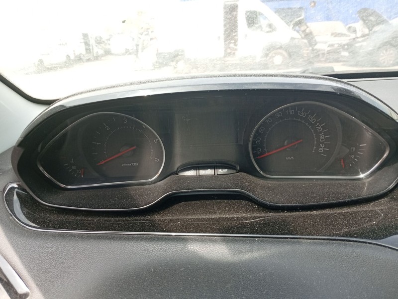 Recambio de cuadro instrumentos para peugeot 208 i (ca_, cc_) 1.4 hdi referencia OEM IAM 1688332380  