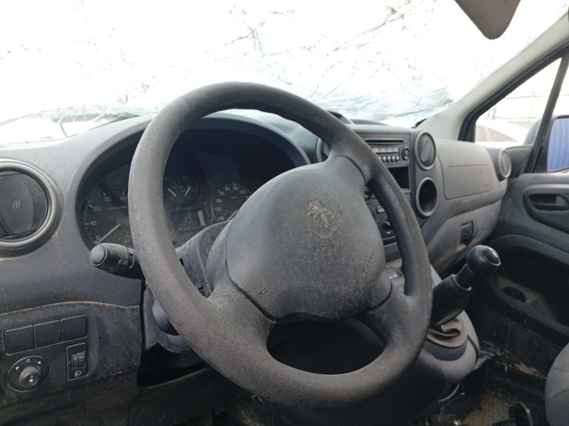 Recambio de salpicadero para peugeot partner furgoneta/monovolumen 1.6 hdi 16v 4x4 referencia OEM IAM 16139519ZD  