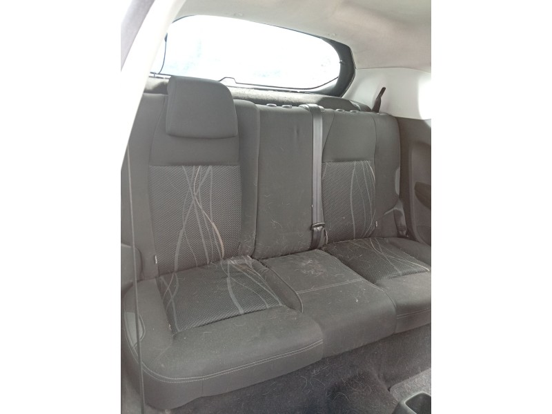 Recambio de cinturon seguridad trasero central para peugeot 208 i (ca_, cc_) 1.4 hdi referencia OEM IAM 16101457XY  