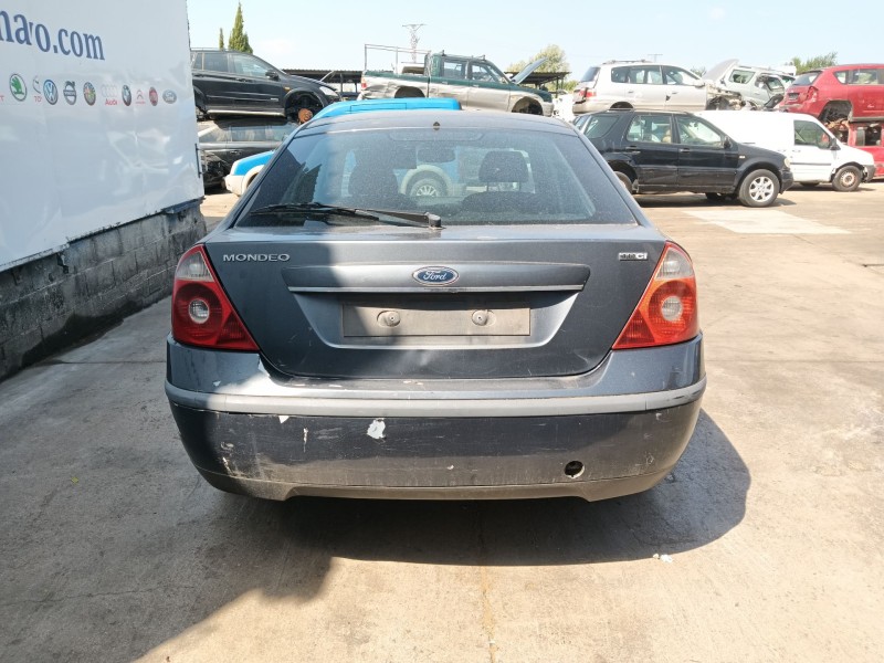 ford mondeo iii sedán (b4y) del año 2004