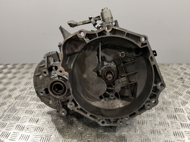 Recambio de caja cambios para opel astra j (p10) 1.7 cdti (68) referencia OEM IAM 55561599  